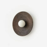 Valor Arc Wall Light