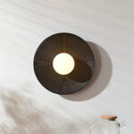 Valor Arc Wall Light